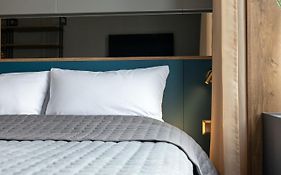 Four Sisters Luxury Rooms In Siauliai
